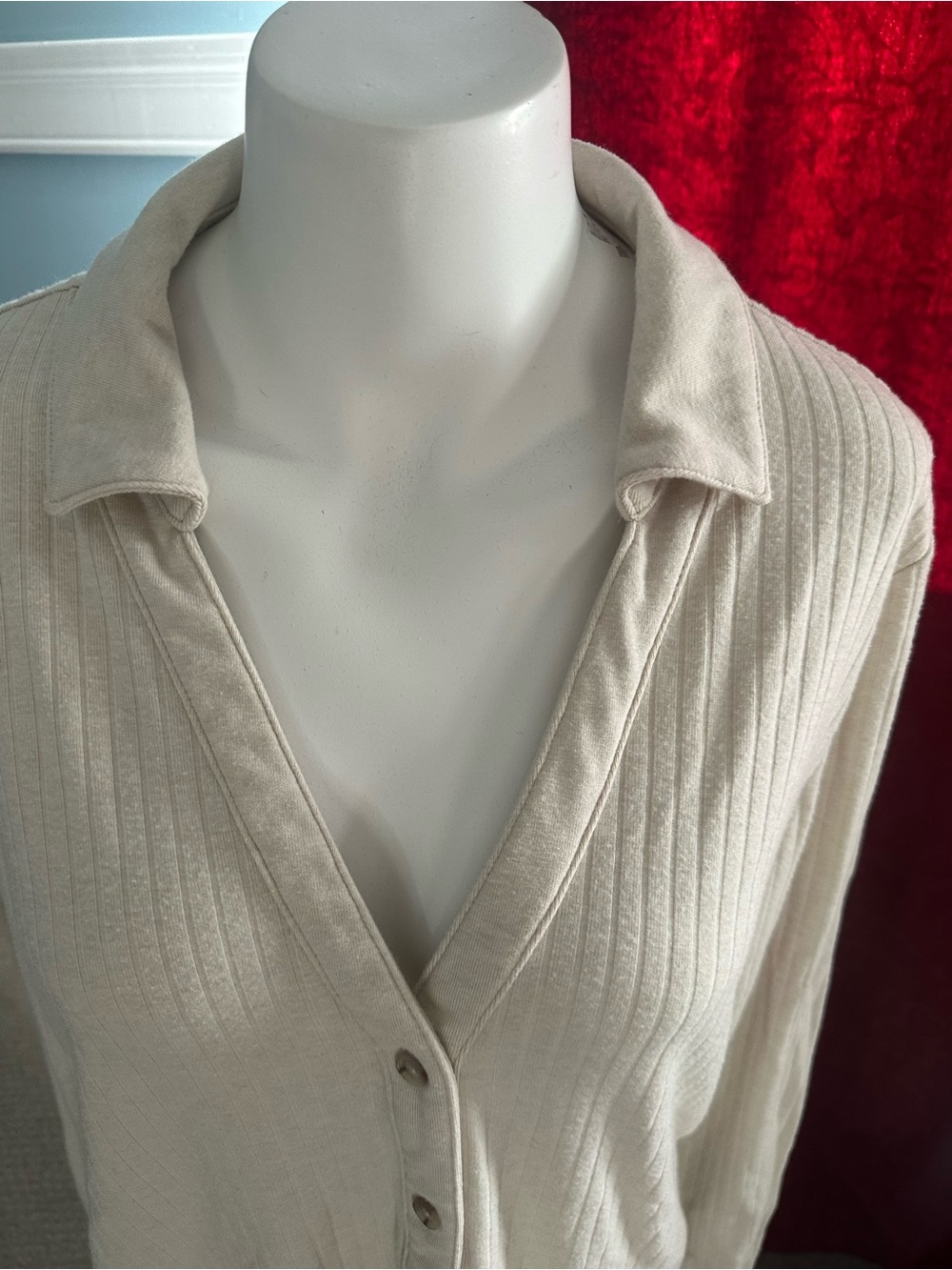 Cream Ribbed Button-Front Long Sleeve Top - Picture 3 of 8